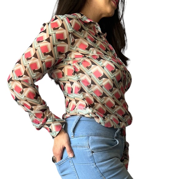 NWT BEBE Women's Silk Blouse Geometric Luxurious Button Down Long Sleeve, XS sz - Picture 8 of 17